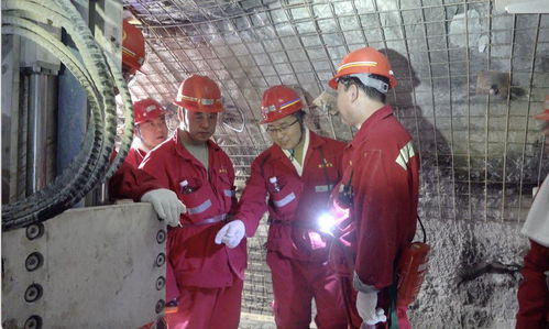 陜煤集團到王峰煤礦督導檢查安全工作