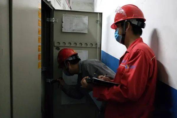 聚焦安全 查問題 消隱患 保安全 電石廠開展電氣儀表專項(xiàng)檢查