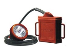 KL4LM(A)型LED礦燈 煤礦安全的可靠守護者